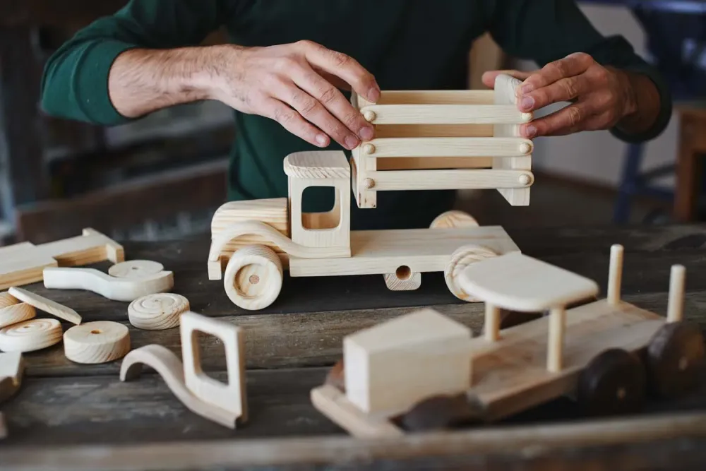 Tournerie Seurre et fils - fabrication jouets en bois  (1)